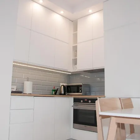 Apartament Business Magazynowa 11a *